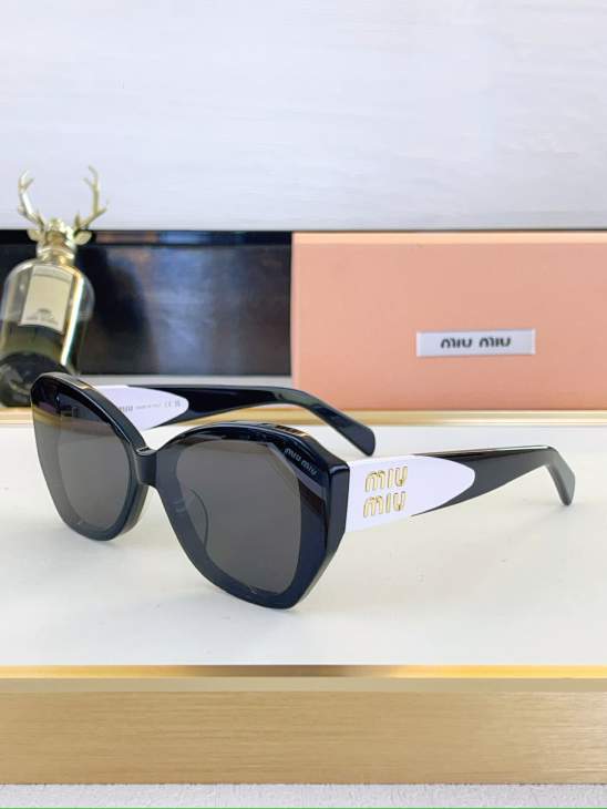 Picture of Miu Miu Sunglasses _SKUfw80050178fw